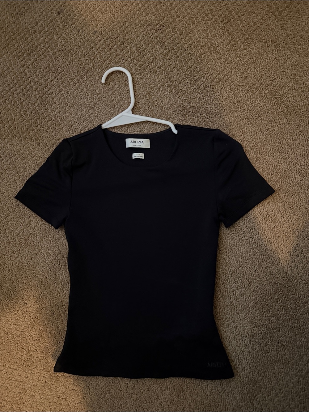 Aritzia Black Short-Sleeve Crewneck Tee